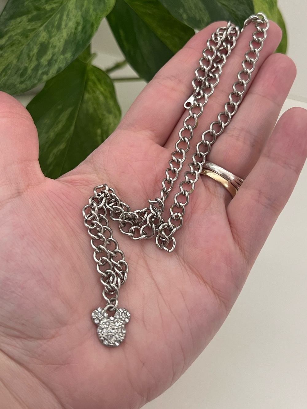 Disney Mickey / Minnie Mouse Silver Tone Necklace